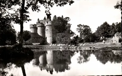Castelo de Ébeaupinay — Argenton-sur-Creuse (Deux-Sèvres) — Edit. d'Art A.P. n°5355