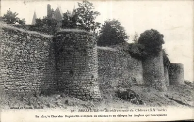 Bressuire — Segunda muralha do Castelo (século XII) — Artaud et Nozais, Nantes