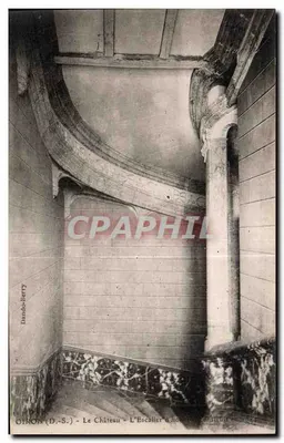 Oiron (D.-S.) - O Castelo - A Escada de Honra construída em 1924