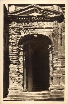 Gordes (Vaucluse) — Porta Renascentista — Entrada principal do Castelo (1541)