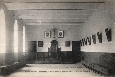 Entrammes (Mayenne) — Mosteiro de Port-du-Salut — Sala do Capítulo — Cliché Hamel-Jallier