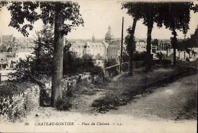 Castelo-Gaontier — Praça do Castelo — LL. — n°36