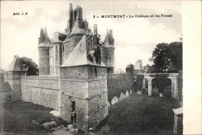 Montmort - A Vista do Castelo e dos Fossos — Edição J.B. n°2