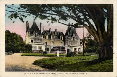 La Roche-Posay-les-Bains (Vienne) — O Castelo (Cassino) — R. D.