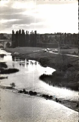 Crepúsculo sobre a Creuse — La Roche-Posay — editor Clichés des Arts Photomécaniques, n°1519