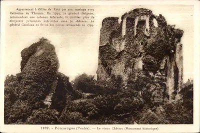 O velho Castelo — Pouzauges (Vendée) — Monumento histórico