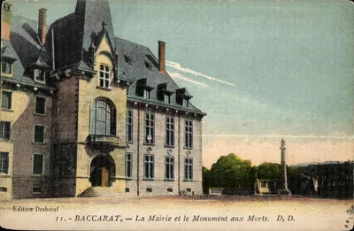 Baccarat — A Prefeitura e o Monumento aos Mortos — Edição Desbœuf, n° 11