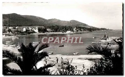 Carqueiranne — O porto e a margem do mar — Edições S.E.P.T. - 35, Av. Garbella - Nice