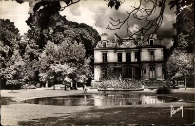 Choisy-le-Roi — Pequena área de água no jardim da prefeitura — Édition d'Art Raymon, n° 769