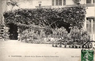 Nanterre — Entrada da Gruta de Santa Geneviève — Édit. Girard