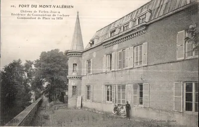 Fort do Mont-Valérien — Castelo de Forbin-Jansin, residência do comandante da praça em 1870 — Coleção Oudot