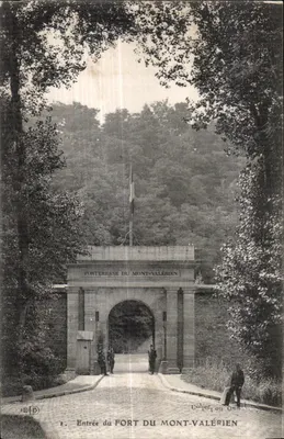Entrada do Forte do Mont-Valérien — Porteresse do Mont-Valérien — E.D. n°1