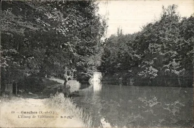 Lago de Villeneuve — Garches (S.-et-O.) — B. F.