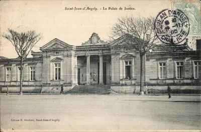 Bilhete postal antigo Saint Jean D Angely O Palácio de Justiça