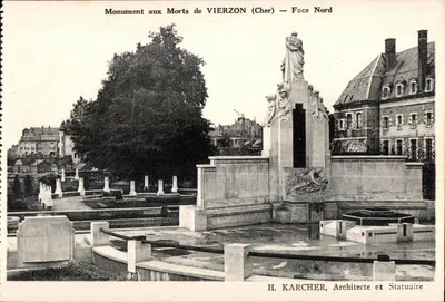 Monumento aos Mortos de VIERZON (Cher) — Face Norte — Foto Jousse