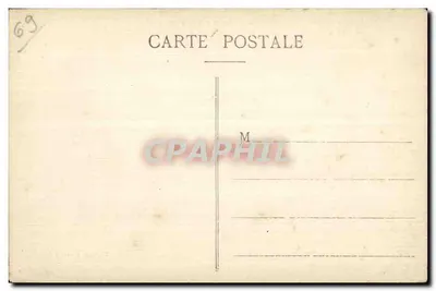Saint-Bonnet-le-Froid (Rhone) — A Cour do Castelo e a entrada da Capela (século VIII) — Verso