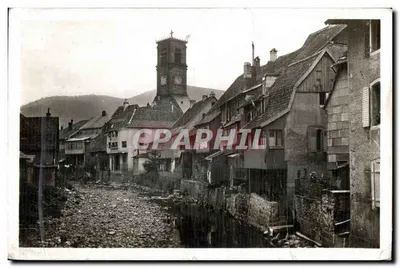 Visão da rua principal de Sainte-Marie-du-Mont — número de série não visível