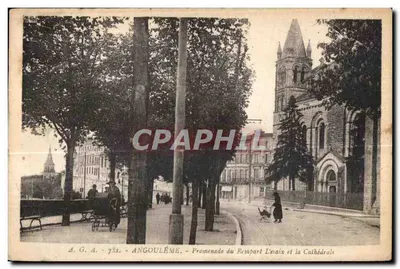 Angoulême — Promenade do Rempart L'eaix e a Catedral — A.G.A. - 732