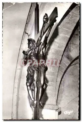 Bilhete postal antigo Moutier D Ahun (Creuse) interior da I Igreja o Cristo duplo