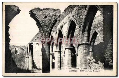 Pointe-Saint-Mathieu — A Abadia. Interior das Ruínas — n°46