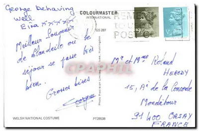 Dziewczyna w tradycyjnym stroju walijskim — most nad strumieniem — wydawca COLOURMASTER INTERNATIONAL — Rewers