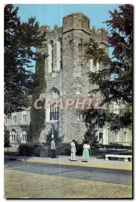 Edifício da Biblioteca Geral da Universidade Duke — Durham, N.C. — Photo Center, Fayetteville, N.C.