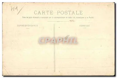 Châteaubriant (Loire-Inférieure) — Kolumnada zamku z epoki renesansu, zbudowana w 1538 roku przez Jeana de Laval, barona z Châteaubriant — Wydawca Francis, fotografia Châteaubriant — Rewers