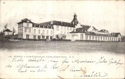 Rennes — Escola de Agricultura. Campo de experiências — E. A.
