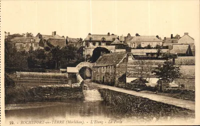Rochefort-en-Terre (Morbihan) — L'Étang - La Porte — Artaud, Nantes
