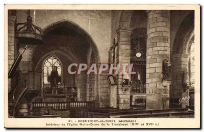 Interior da Igreja Nossa Senhora da Tronchaye em Rochefort-en-Terre — editor Gaby, n°41