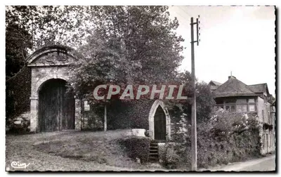 Entrada do Castelo — Rochefort-en-Terre (Morbihan) — C. Rim