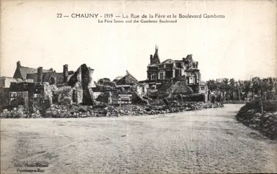 Chauny — Danos de guerra na Rue de la Fère e no Boulevard Gambetta — Bille, Photo-Éditeur, Fontenay-a-Bois