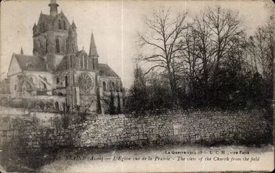 Braîne (Aisne) — A Igreja vista da Planície — L. C. H., visto em Paris