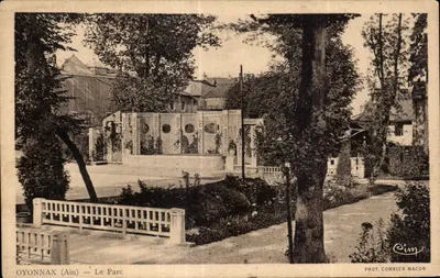 Oyonnax (Ain) — O Parque — Fot. Combier Macon