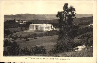 Hauteville (Ain) — O Grande Hotel e Angeville
