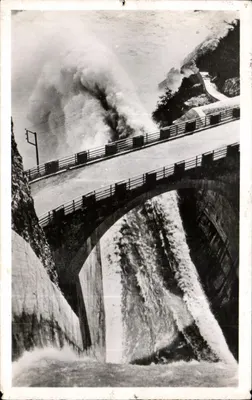 Bilhete postal antigo Genissiat Ain Pont e Cachoeira da Doucine