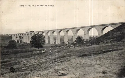 Indre — 162 — LE BLANC, o Viaduto — Editor não identificado