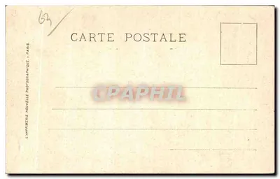 Royat — Wewnętrzne wnętrze starej świątyni — L.L. — Rewers