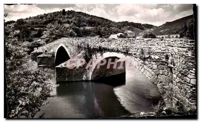 Ponte romano de Menat — Vale pitoresco da Sioule — Éditions du LYS