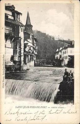 Saint-Jean-Pied-de-Port — chute d'eau — Cliché Eryguy