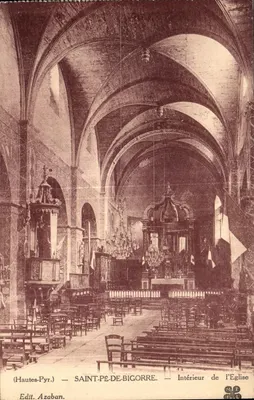 Saint-Pé-de-Bigorre — Interior da Igreja — Edit. Azaban