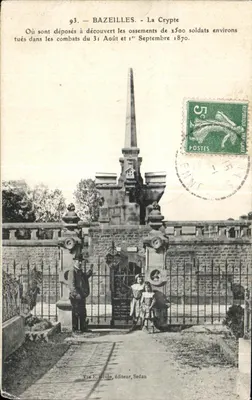 Bilhete postal antigo Bazeilles A Cripta Onde são depositados a descoberto os ossos de 2500 soldados Militaria