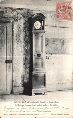 Bazeilles - Sala das Últimas Balas — Relógio atingido por uma bala às 11h30 da manhã — Fot. Rossillon, rua de Balan, Sedan. Edit. E. Genin, Sedan.
