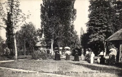 O Parque das Fontes Andreau — CUSSET, perto de Vichy — Uma Avenida do Parque