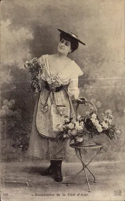 Bouquetière de la Côte d'Azur — JNDnot. — n° 599