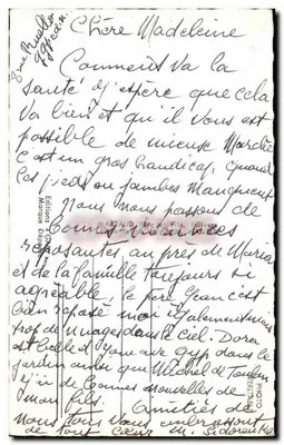 Guingamp — Pamiątka z Guingamp — Kościół NMP Bonsecours, Fontanna Pompe, Trieux i Zamek Rochefort, Zamek, Stare domy, Plac Centralny — Rewers