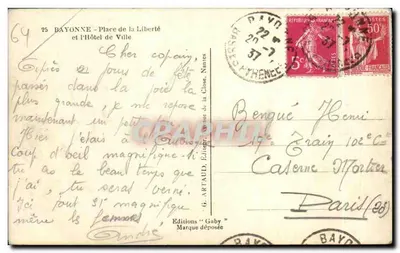 Bayonne - Place de la Liberté e o Hôtel de Ville — Gaby, editor — Verso