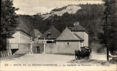 A Destiladora de Fourvoirie — Estrada da Grande-Chartreuse — LL