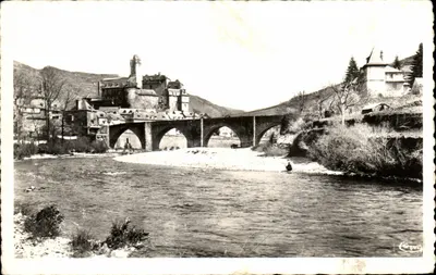 O Castelo de Estaing — Aveyron — Combiérier