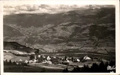 Vista aérea de Mélie — Saint-Hilaire-du-Touvet (Isère) — Edições Mélie